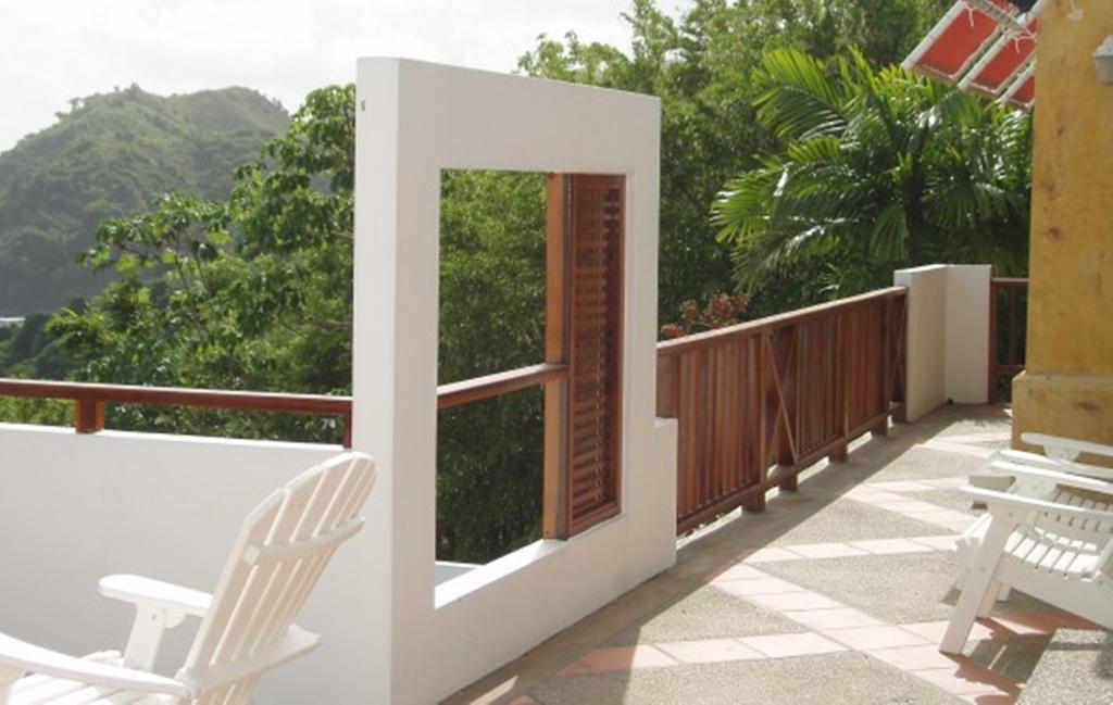 Being Villa Plymouth Exterior photo